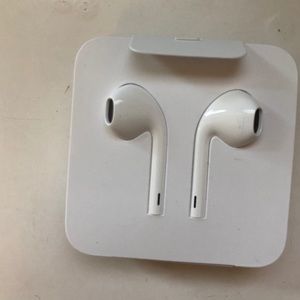 Apple Earphones